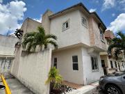 EN RENTA CASA AMUEBLADA, EN ESQUINA, CATANIA RESIDENCIAL