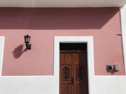 EN RENTA, Casa colonial remodelada y equipada en Centro...