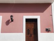 EN RENTA CASA COLONIAL REMODELADA Y EQUIPADA EN CENTRO...