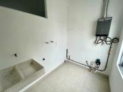 EN RENTA CASA DE TRES NIVELES ARBOLADA by CUMBRES