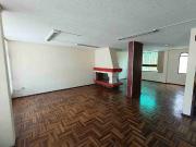 EN RENTA CASA INDEPENDIENTE CERCA DEL QUICENTRO NORTE