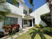 En Renta Casa muy acogedora súper ubicada zona sur 4Rec