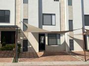 En RENTA Casa Nueva Modelo Recinto Vigilancia Alberca y...