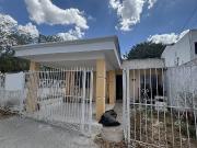 En renta casa sobre avenida ideal para oficina o...