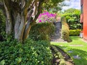 En RENTA departamento de 3 recámaras en condominio...