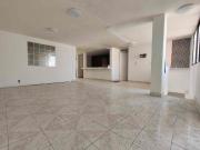 En renta Depto amplio 3 recámaras