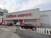 EN RENTA LOCAL CON EXCELENTE UBICACIÓN EN AVENIDA...