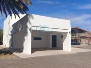 EN RENTA O VENTA CASA AMPLIA NUEVA EN LAS MINITAS DOS...