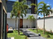 EN RENTA PRECIOSA CASA EN COLONIA DOCTORES CANCÚN...