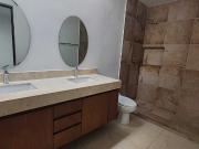en renta townhouse en privada de cholul con amenidades