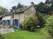 En sortie du bourg de Plemet 87m² Plémet