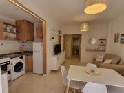 En venta 2 con dependencia a la calle con balcon