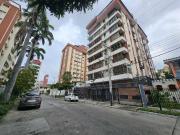 En venta apartamento amplio apartamento en San Isidro...