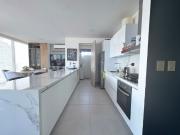 En venta apartamento en Castillogrande de 3 alcobas