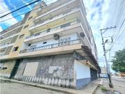 En venta apartamento en edificio Agustin 1 Maracay Edo...