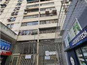 En venta apartamento en torre Luxmar centro de maracay