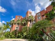 En Venta Apartamento en Valle Arriba. Baruta Caracas