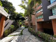 En alquiler. Apto de 135m2. 3H/3B/3P. Urb. Campo Alegre