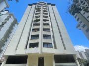 En Venta Apto en La Urbina 80m 2 hab 2 baños 2 p/e impecable