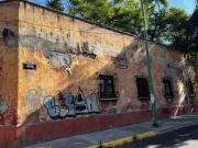 En venta atractiva terreno para remodelar en esquina la...