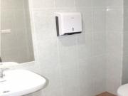 EN VENTA – BAR CAFETERÍA EN PLENO FUNCIONAMIENTO JUNTO A...