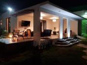 EN VENTA BONITA CASA DE UN NIVEL EN BURGOS