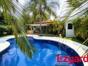 En venta bonita casa de un piso en Lomas de Cocoyoc