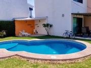 EN VENTA BONITA CASA EN CONDOMINIO EN SUMIYA