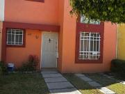 En venta bonita casa en Fraccionamiento Paseos de San...