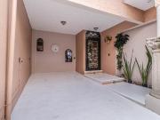 EN VENTA BONITA CASA EN ZONA DORADA EN PRIV SUPER Úbicacion