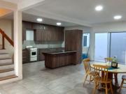 EN VENTA BONITA CASA SOLA EN CUAUTLA