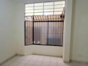 En venta departamento en primer piso, frente a parque,...
