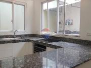 En venta casa 2 plantas, Urbanización La Perla