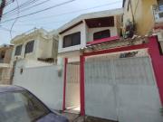 EN VENTA CASA 300M2 BELLAVISTA NORTE DE GUAYAQUIL