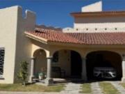 EN VENTA CASA 3 RECAMARAS EN RESIDENCIAL EL CAMPANARIO...