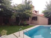 En Venta Casa 4 dormitorios con Pileta, B°Cumelén, Neuquén