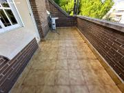 En venta casa adosada esquinera en Castelldefels playa