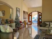 EN VENTA CASA AMPLIA Y C?MODA EN LOMAS DE LAS FLORES II,...