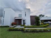 EN VENTA CASA CAMPESTRE EN CERRITOS PEREIRA