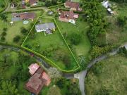 EN VENTA CASA CAMPESTRE POR LA CASONA CON LOTE DE 3.068M2