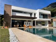 EN VENTA CASA CAMPESTRE SECTOR LAS PALMAS EN EL POBLADO