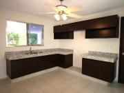 EN VENTA CASA CERCA DE PLAZA GALERÍAS EN XCUMPICH MERIDA...