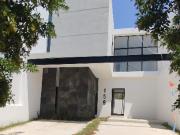EN VENTA CASA CERCA DEL CHANAL COLIMA ZONA RESIDENCIAL...