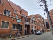 EN VENTA.CASA COMERCIAL RESERVA ARQUITECTÓNICA CON JARDN...