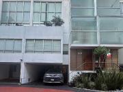 En venta casa con Roof Garden en residencial privada en...