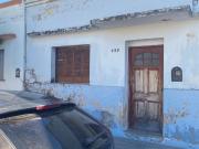 EN VENTA CASA DE 2 DORM A 2 CUADRAS DE LA TERMINAL