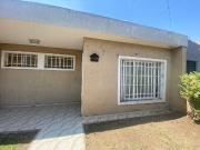 EN VENTA CASA DE 2 DORMITORIOS BARRIO MATIENZO