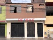 En Venta Casa De 2 Pisos Con Estructura Para 3 + Azotea...