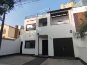 EN VENTA CASA DE 2 PISOS UBICADA CERCA AL BOSQUE EL...