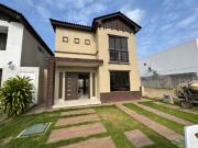 En venta casa de 3 dormitorios en Isla celeste en...